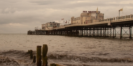 Worthing photo: Worthing Pier Wooden Groin_1